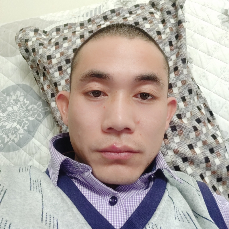 龙飞的第一张照片--南京闪婚服务中心