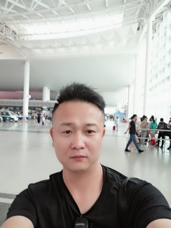 一叶知秋的第一张照片--南京闪婚服务中心