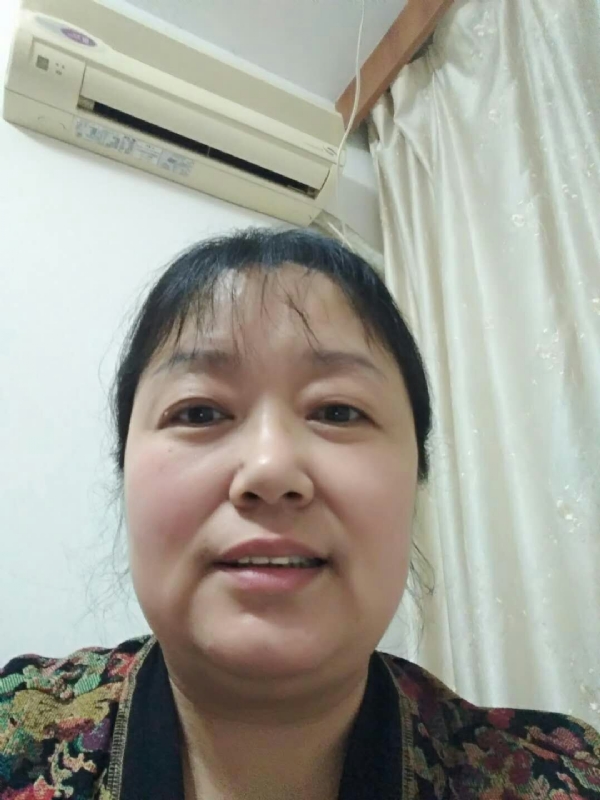 雨中漫步的第一张照片--南京闪婚服务中心
