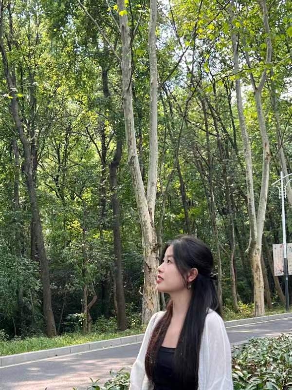 美好生活的第一张照片--南京闪婚服务中心