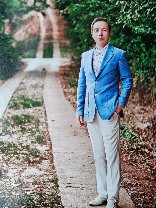 子龙的第一张照片--南京闪婚服务中心